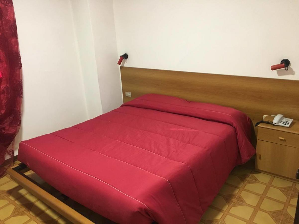 Albergo Ristorante Giulietta e Romeo Montecchio Maggiore Esterno foto